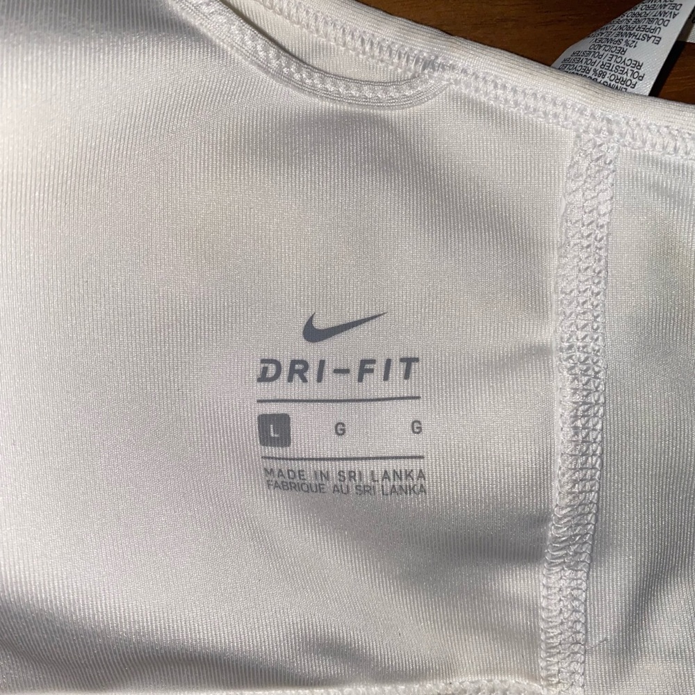 Nike sports bra size large new but with tag without ❤️ - Picture 6 of 6